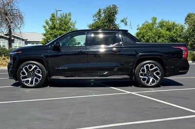 2025 Chevrolet Silverado EV RST - Max Range