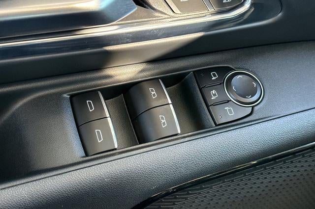 2025 Chevrolet Silverado EV RST - Max Range
