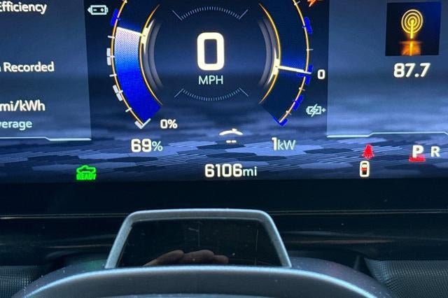 2025 Chevrolet Silverado EV RST - Max Range