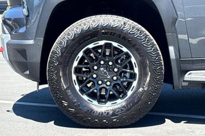 2026 Chevrolet Silverado EV Trail Boss - Max Range