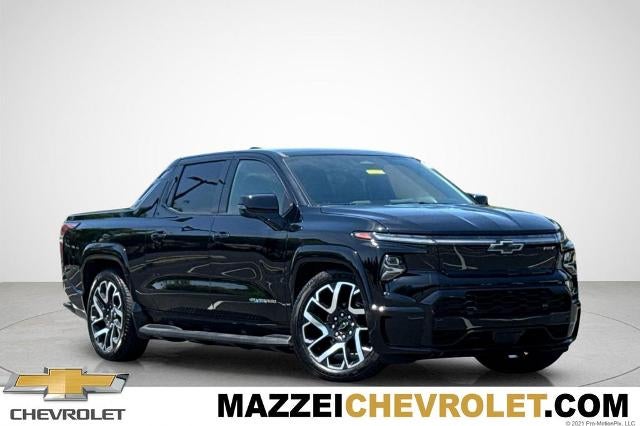 2024 Chevrolet Silverado EV RST's photo
