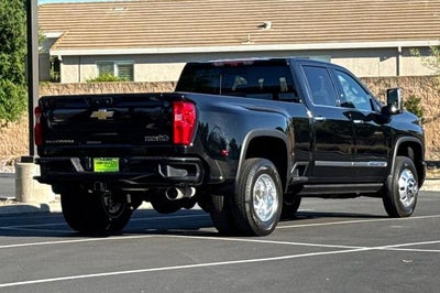 2026 Chevrolet Silverado 3500 HD High Country DRW