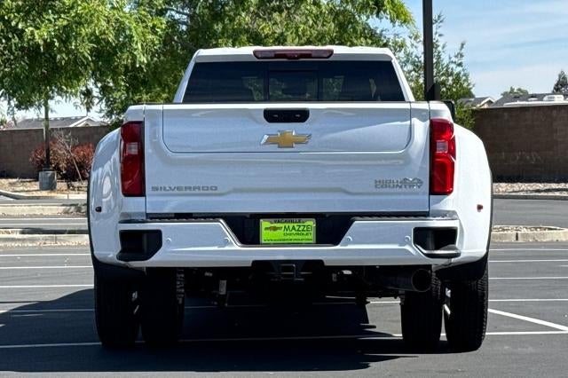 2026 Chevrolet Silverado 3500 HD High Country DRW