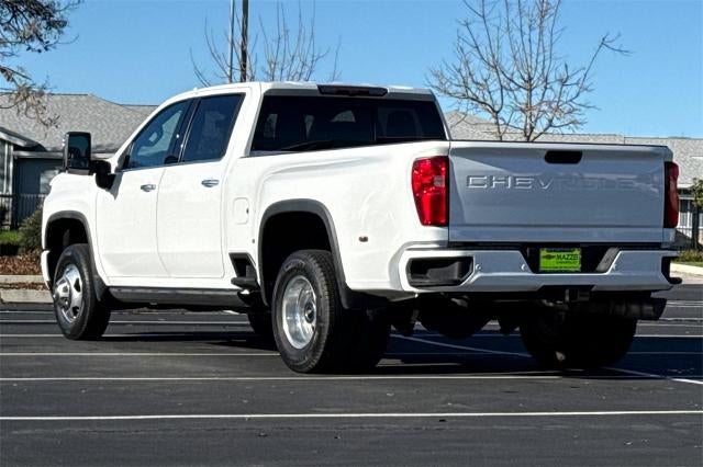 2022 Chevrolet Silverado 3500 HD High Country DRW