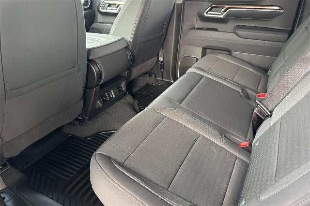 2025 Chevrolet Silverado 1500 LT (2FL)