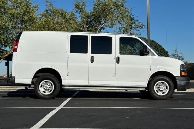 2024 Chevrolet Express Cargo 2500 Base