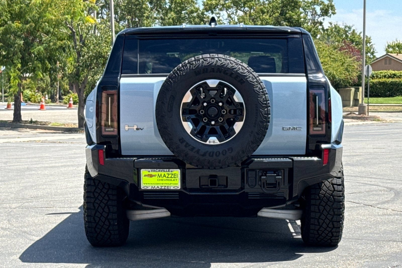 2025 GMC HUMMER EV SUV 2X
