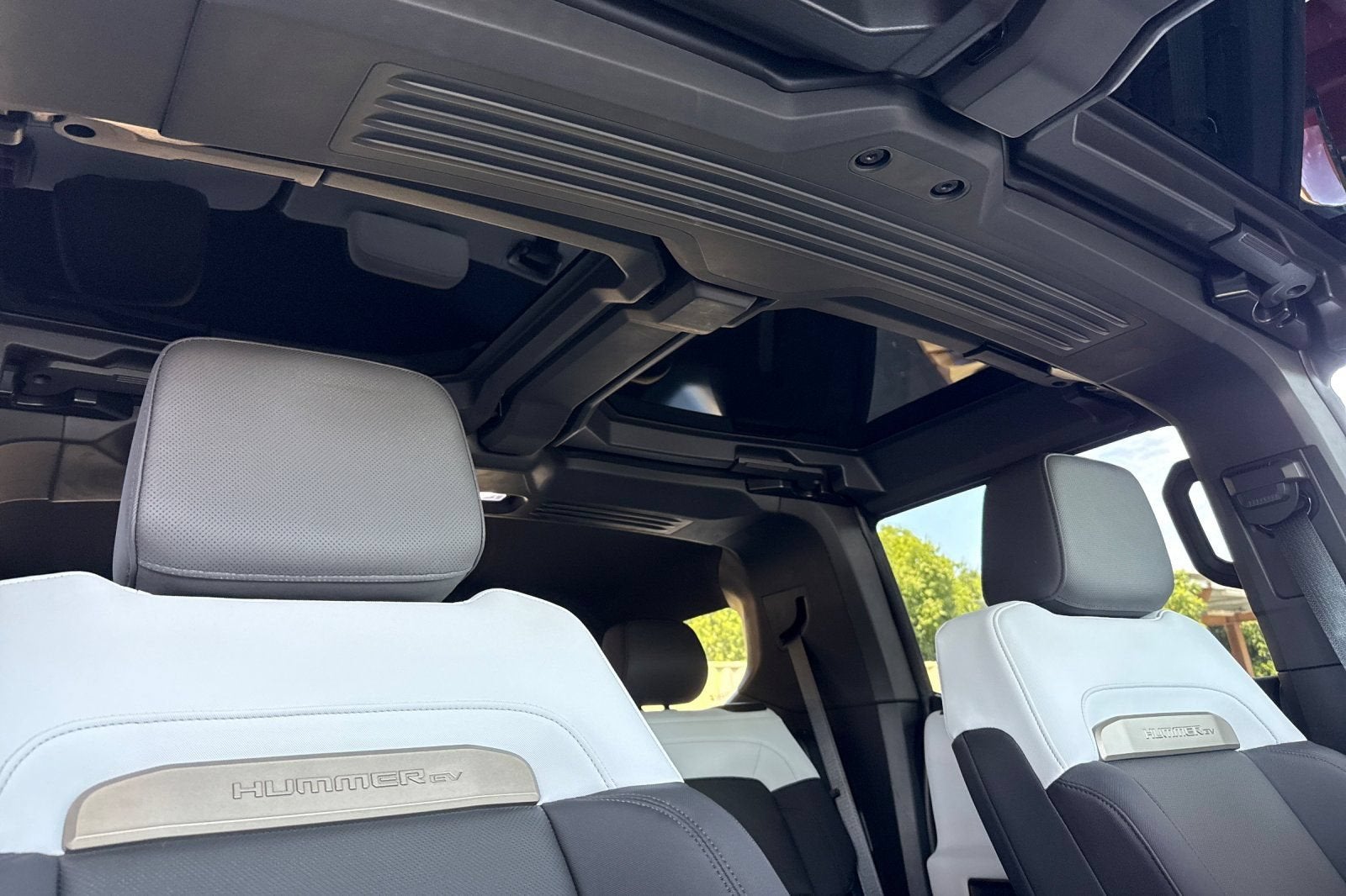 2025 GMC HUMMER EV SUV 2X