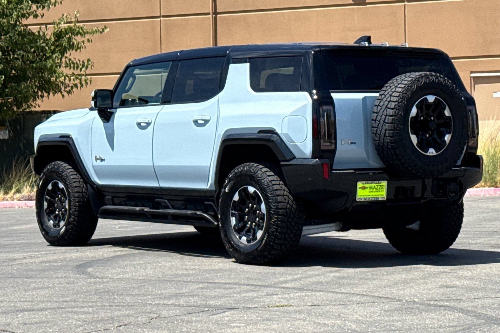 2025 GMC HUMMER EV SUV 2X