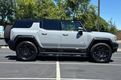 2025 GMC HUMMER EV SUV 2X