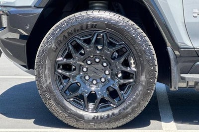 2025 GMC HUMMER EV SUV 2X