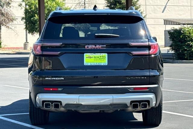 2024 GMC Acadia Elevation