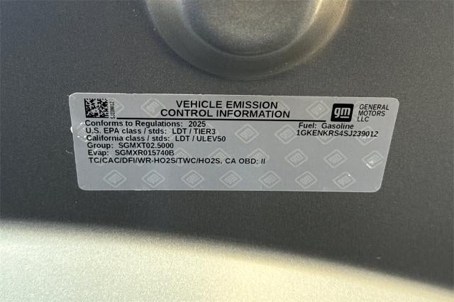 2025 GMC Acadia Elevation