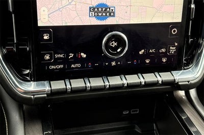 2025 GMC Yukon Elevation