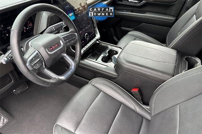 2025 GMC Yukon Elevation