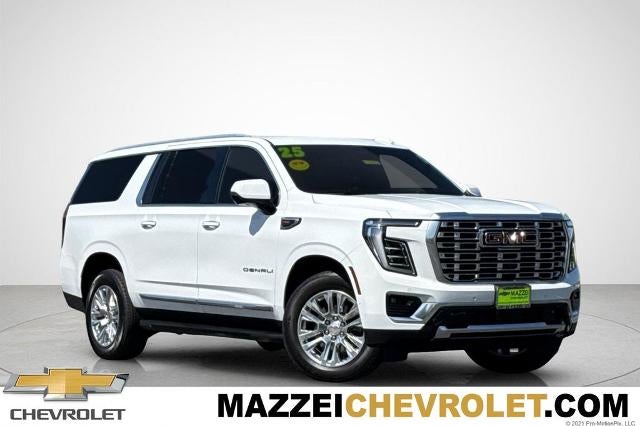 2025 GMC Yukon Denali 2WD's photo