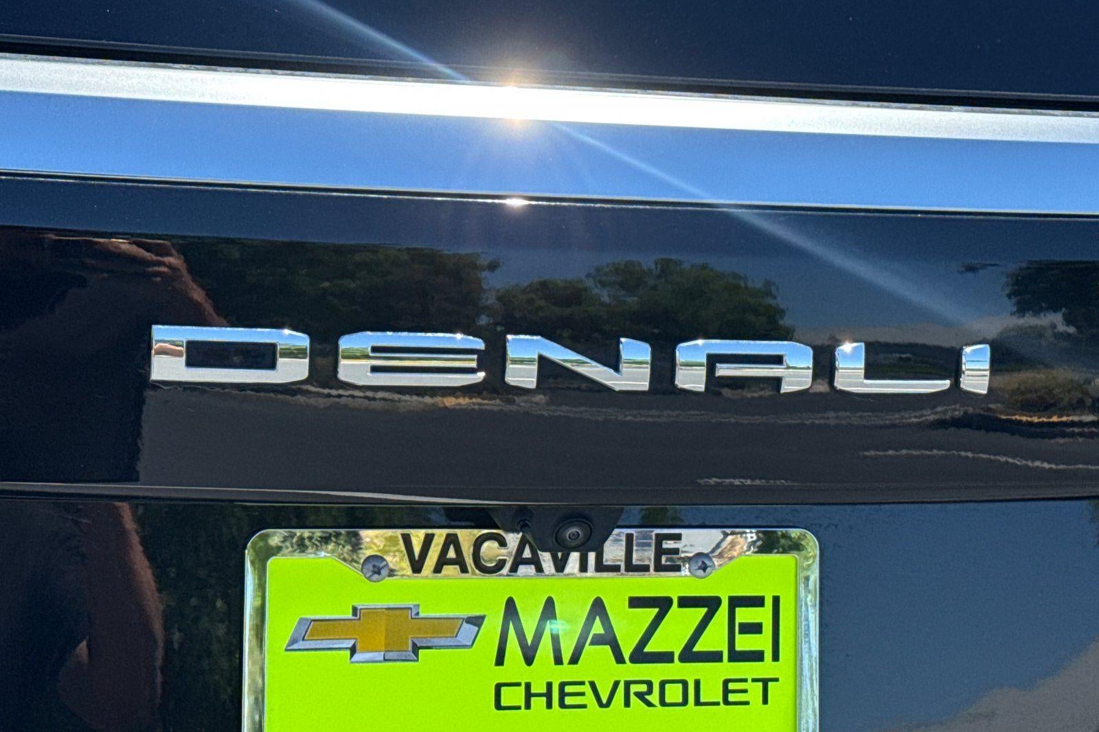 2025 GMC Yukon Denali