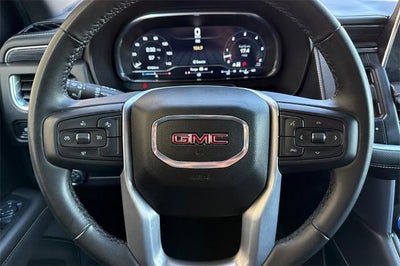 2024 GMC Yukon XL SLT