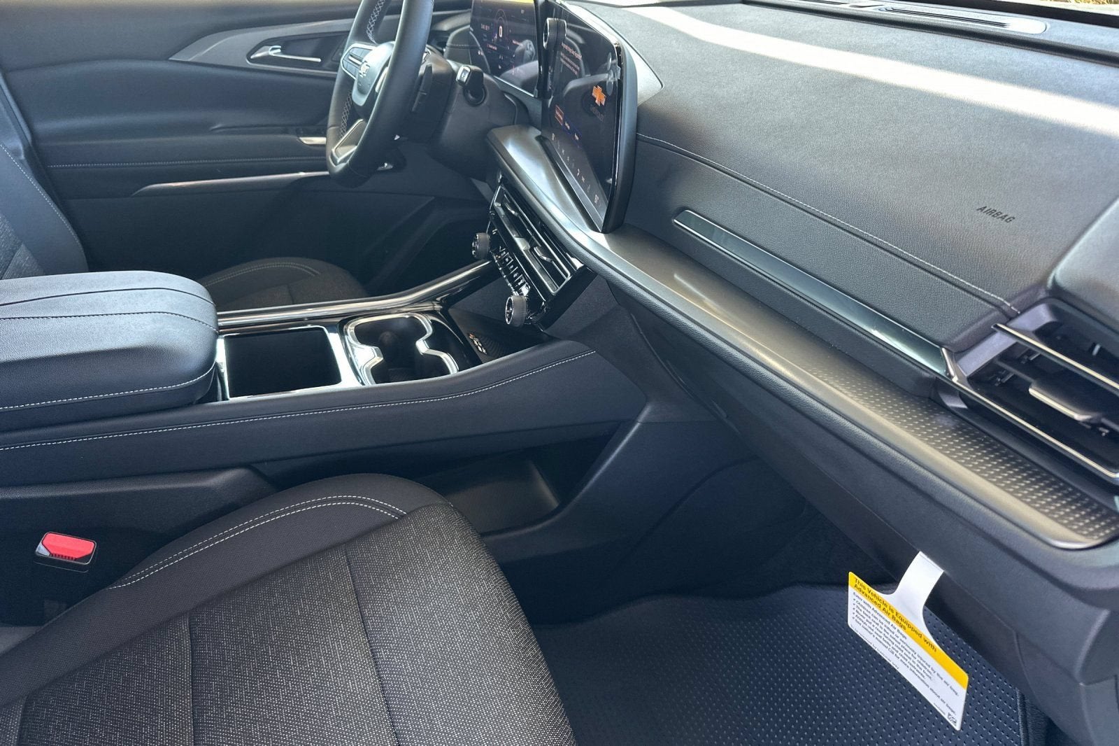 2026 Chevrolet Traverse LT - Photo 17