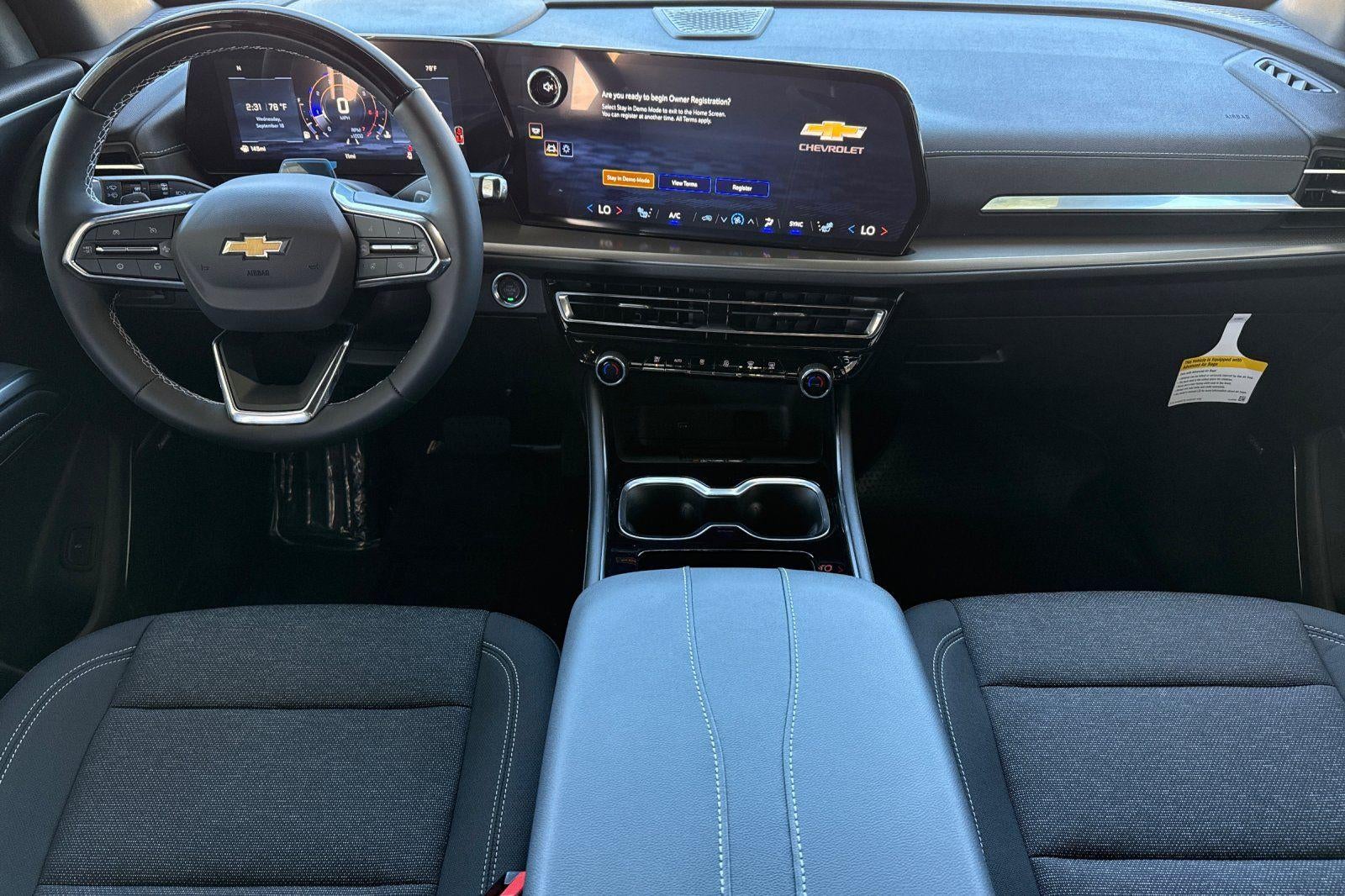 2027 Chevrolet Traverse LT