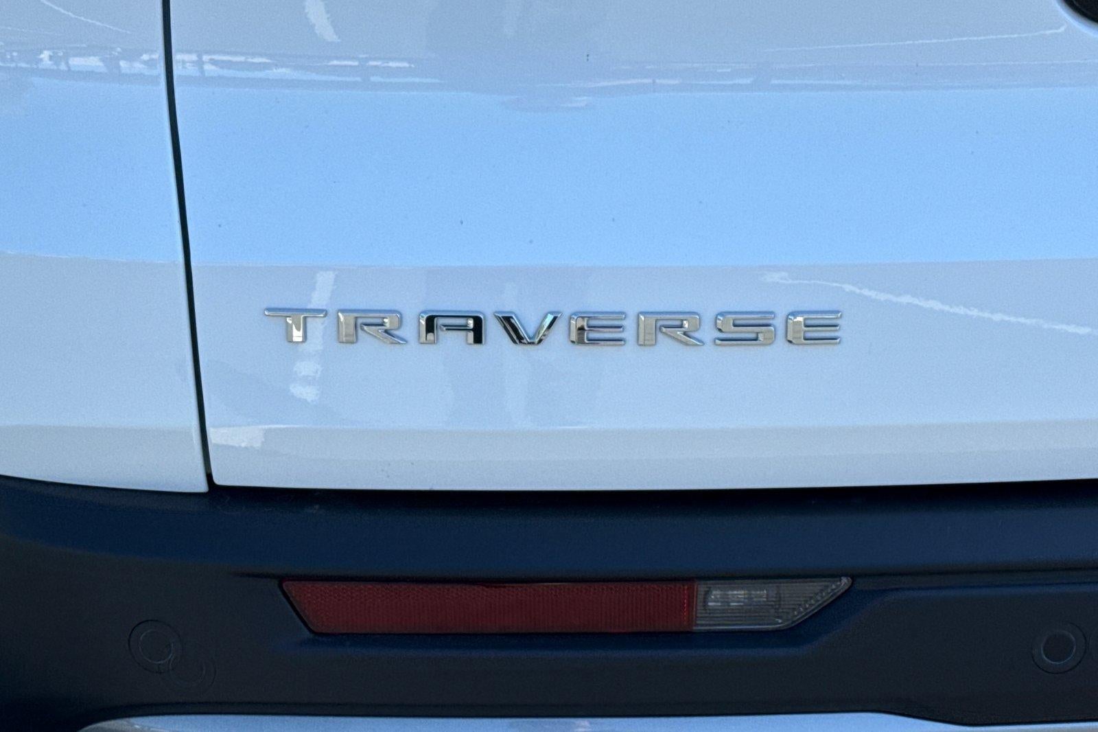 2027 Chevrolet Traverse LT