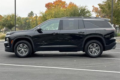 2024 Chevrolet Traverse LT