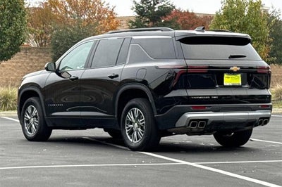 2024 Chevrolet Traverse LT