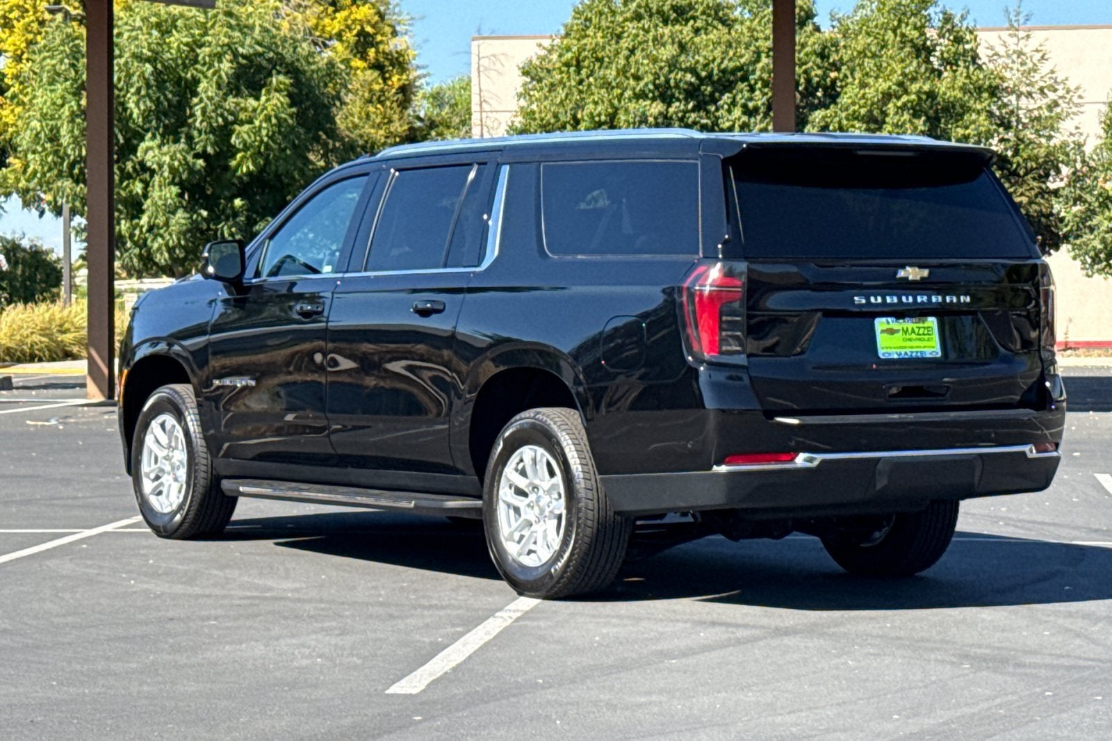 2026 Chevrolet Suburban LS