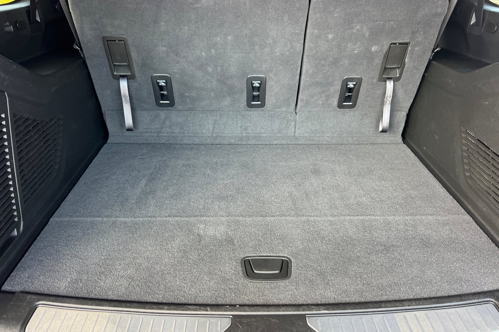 2026 Chevrolet Suburban Base