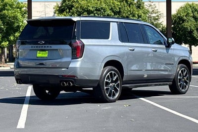 2025 Chevrolet Suburban RST