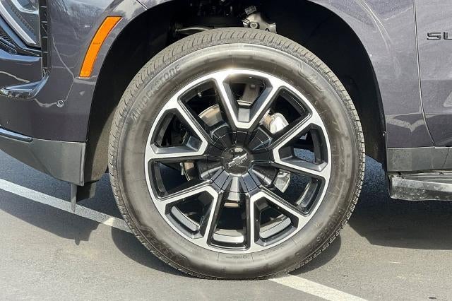 2025 Chevrolet Suburban RST