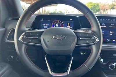 2025 Chevrolet Suburban RST