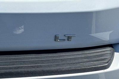 2025 Chevrolet Suburban LT