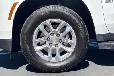 2025 Chevrolet Suburban LT