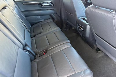 2025 Chevrolet Suburban LT