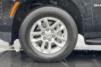 2025 Chevrolet Suburban LT