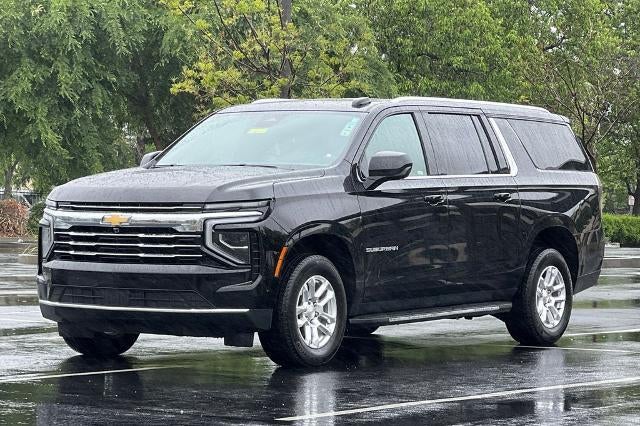 2025 Chevrolet Suburban LT