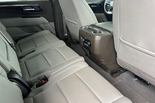 2025 Chevrolet Suburban LT