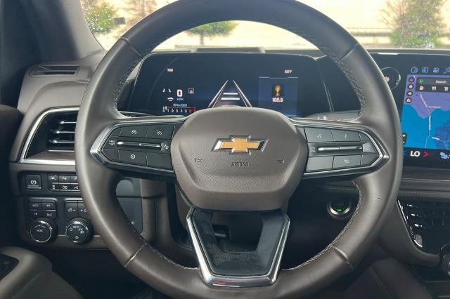 2025 Chevrolet Suburban LT