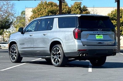 2025 Chevrolet Suburban RST