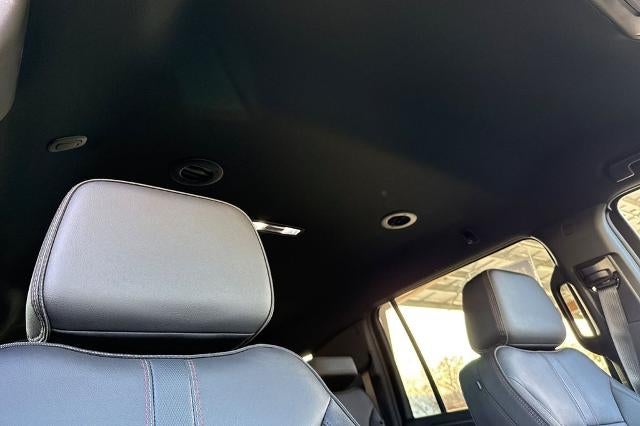 2025 Chevrolet Suburban RST