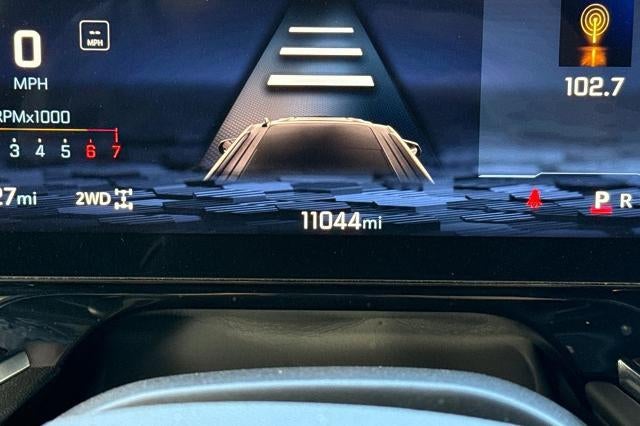 2025 Chevrolet Suburban RST