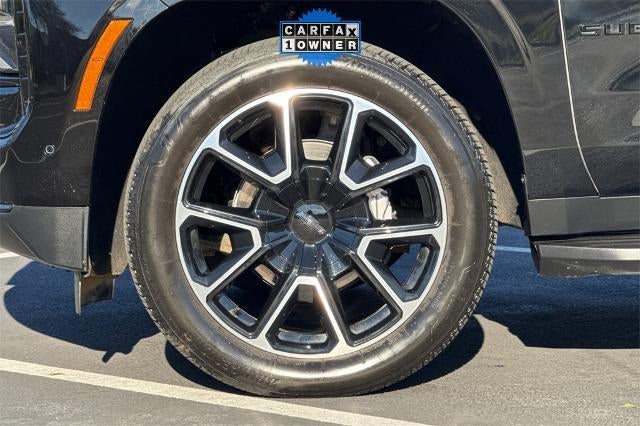 2025 Chevrolet Suburban RST