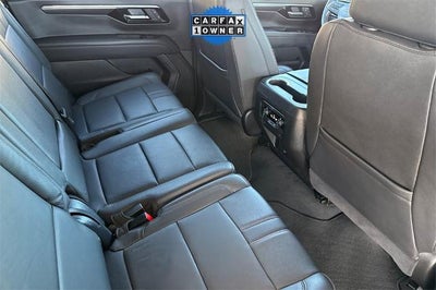 2025 Chevrolet Suburban RST