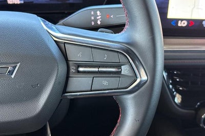 2025 Chevrolet Suburban RST