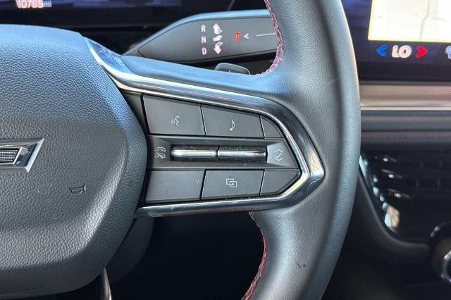 2025 Chevrolet Suburban RST