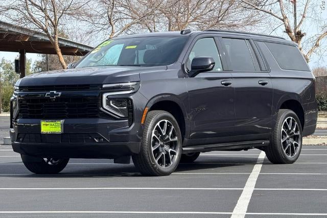 2025 Chevrolet Suburban RST