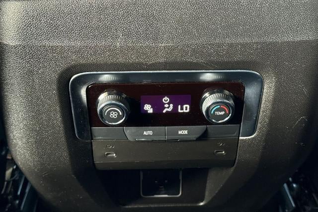 2025 Chevrolet Suburban RST