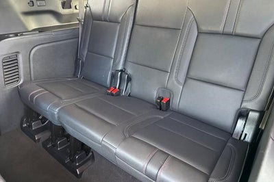 2025 Chevrolet Suburban RST