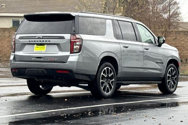 2024 Chevrolet Suburban RST